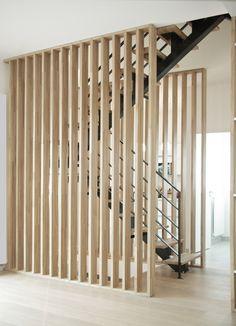 hosp-vert-2.jpg